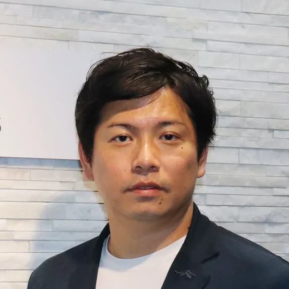 導入事例顔写真